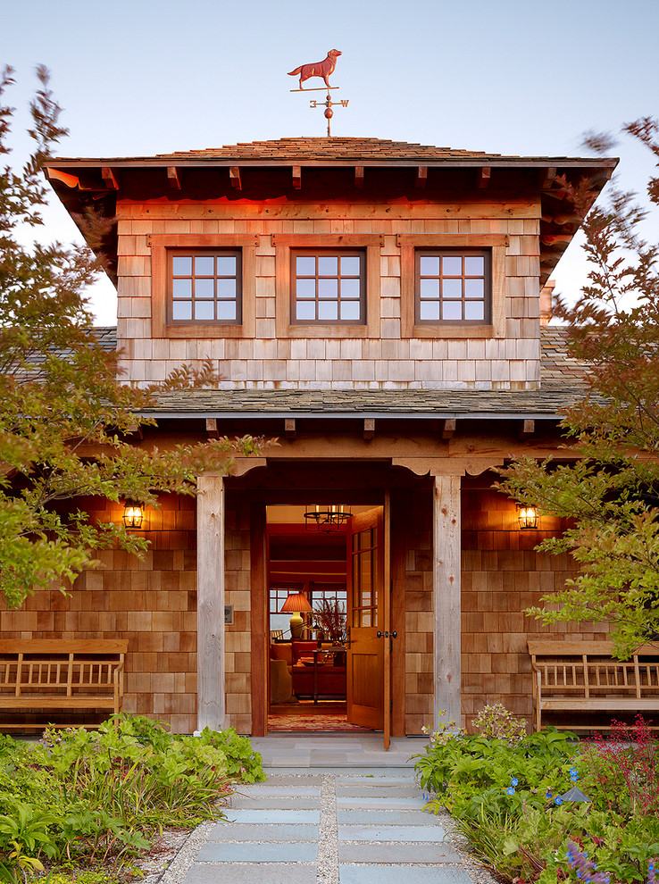 Classic house exterior in San Francisco with wood cladding.