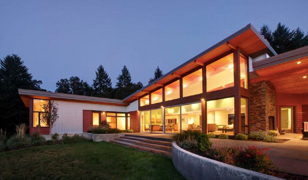 Mid-sized minimalist red one-story concrete fiberboard exterior home photo in Portland