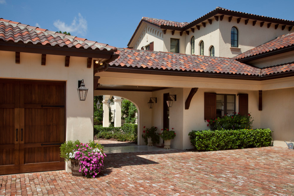 Odessa House - Mediterranean - Exterior - Tampa - by Gage-Martin Interiors  | Houzz