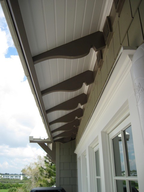 Photo of a nautical house exterior in Tampa.