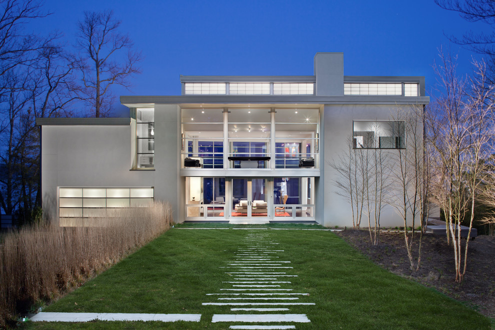 Идея дизайна: серый дом в стиле модернизм