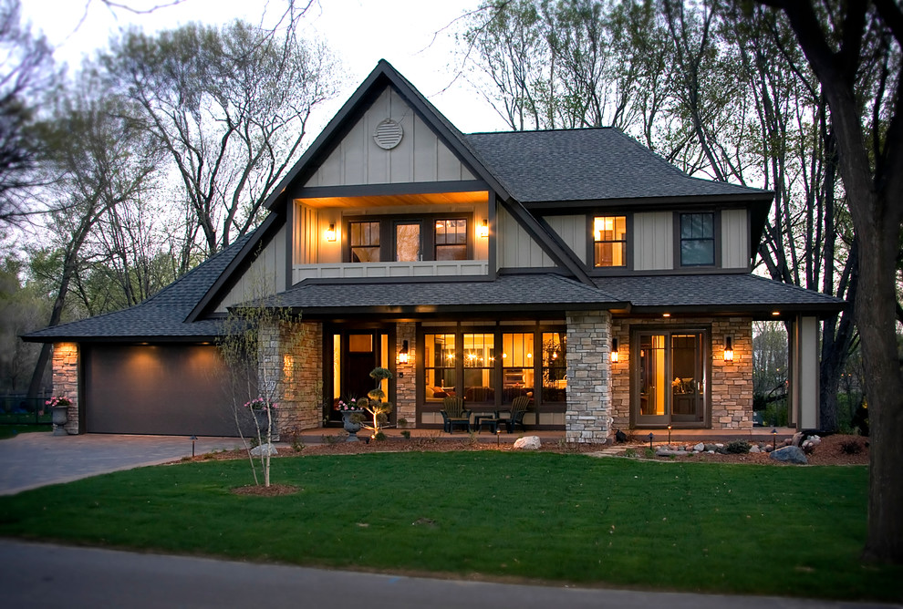 Photo of a contemporary house exterior in Minneapolis.