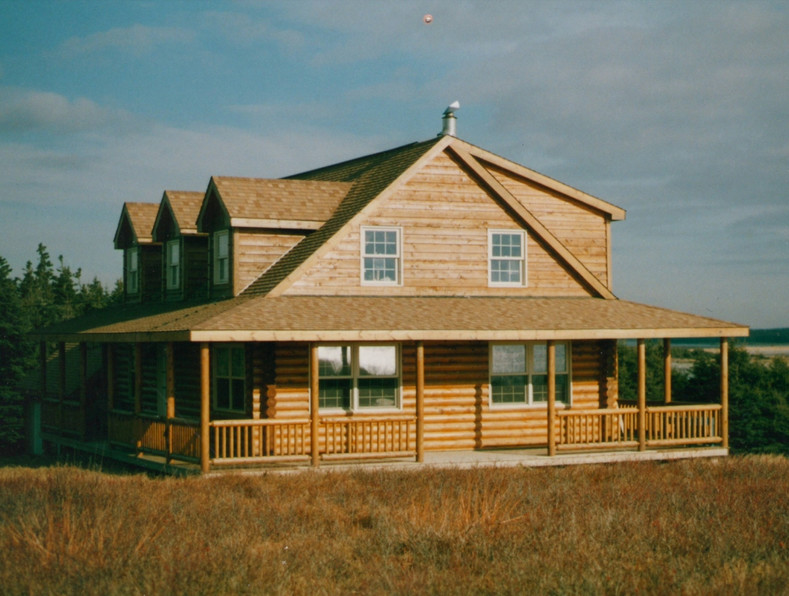 Источник вдохновения для домашнего уюта: большой, двухэтажный, деревянный дом