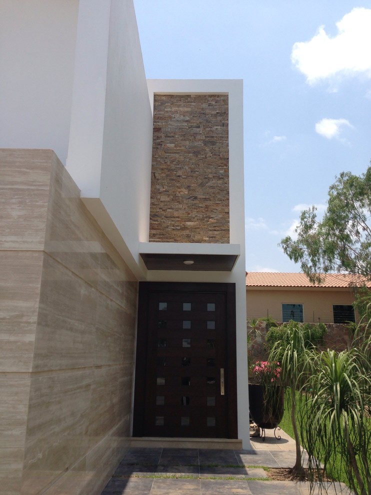 Contemporary exterior home idea in Mexico City