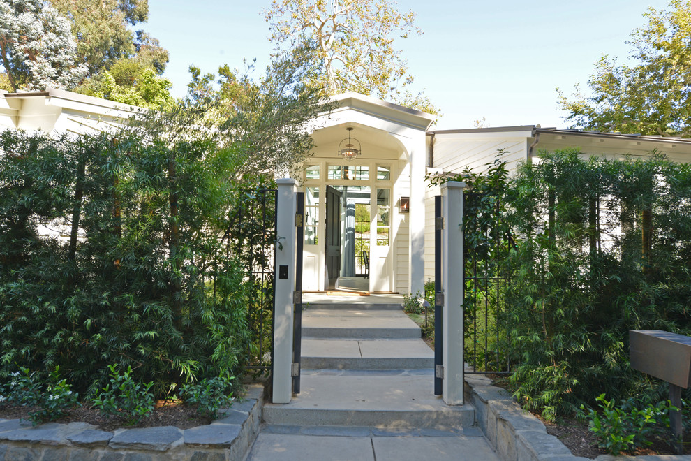 Photo of a classic house exterior in Los Angeles.