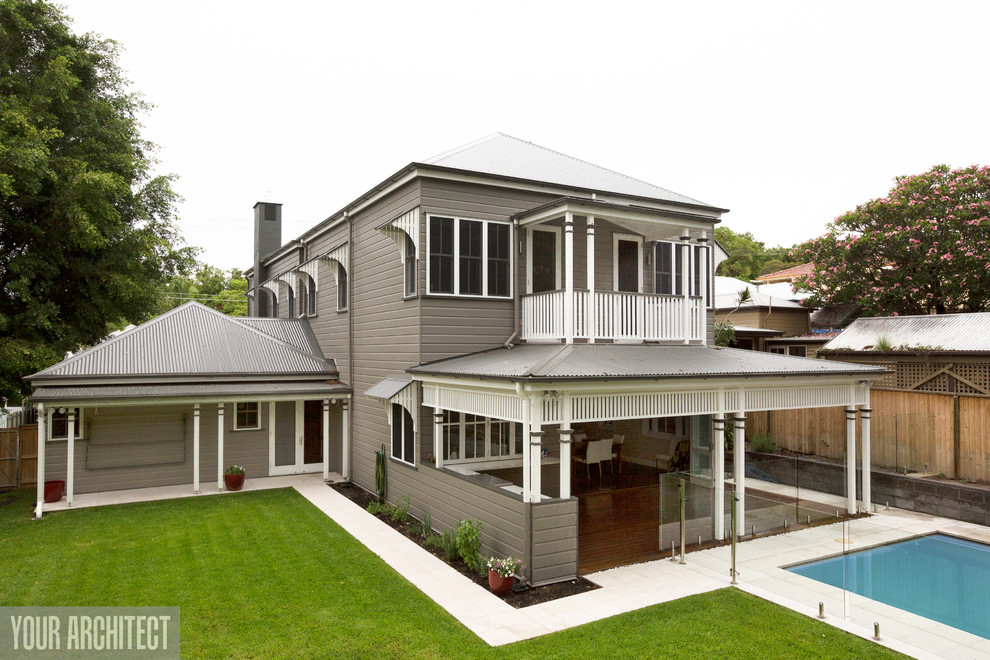 Design ideas for a traditional house exterior in Brisbane.