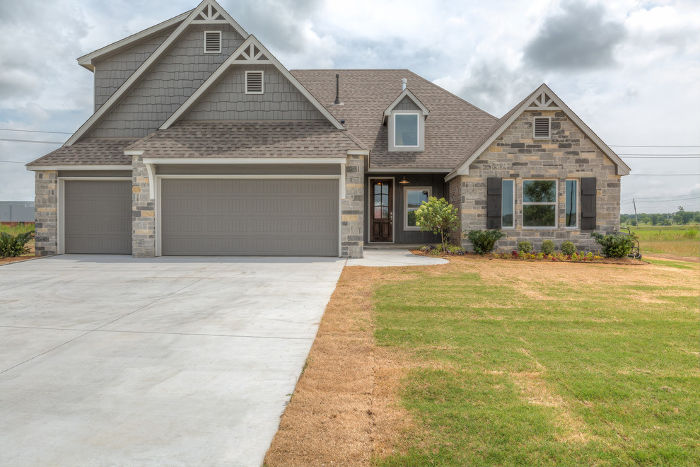 Parade Home Forest Ridge Subdivision Transitional Exterior Other