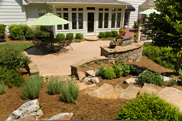 Patios, Fire Pits and other Hardscapes - Contemporary - Courtyard ...