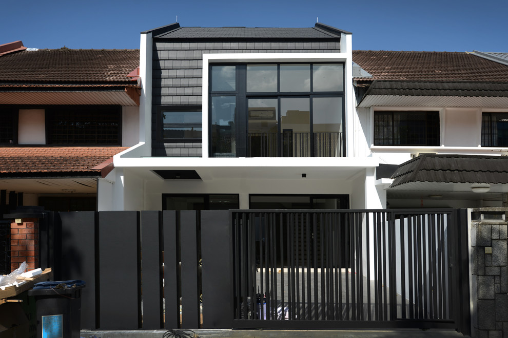 Contemporary exterior home idea in Singapore
