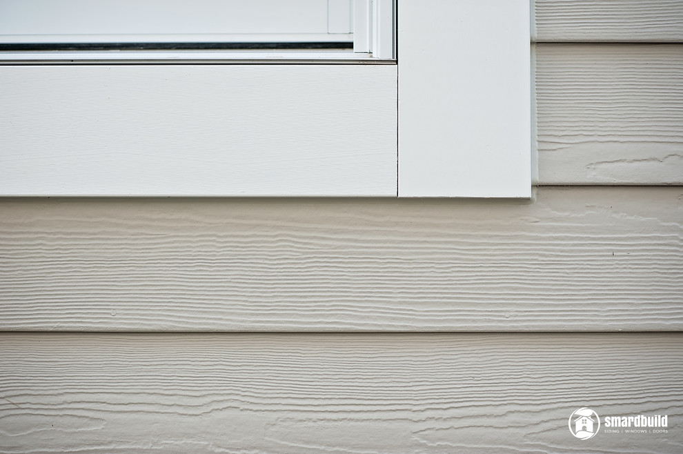 Pearl Gray James Hardie siding 6'' exp. Cedarmill Finish