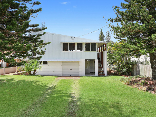 Peregian Beach Shack - Beach Style - Exterior - Sunshine Coast - by ...