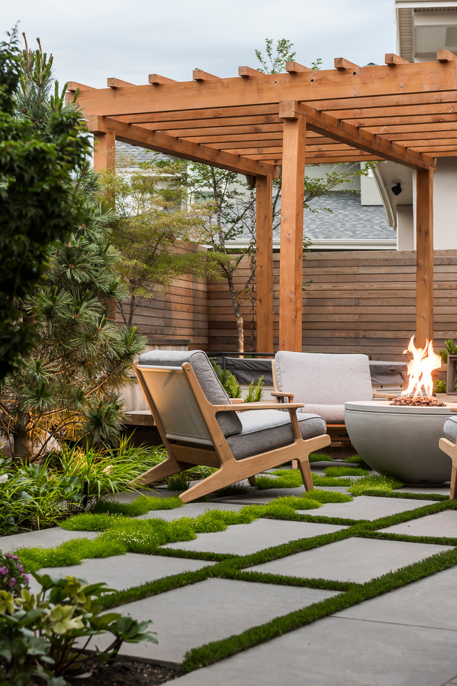 Pergolas Contemporary Exterior Vancouver by Theron Horton