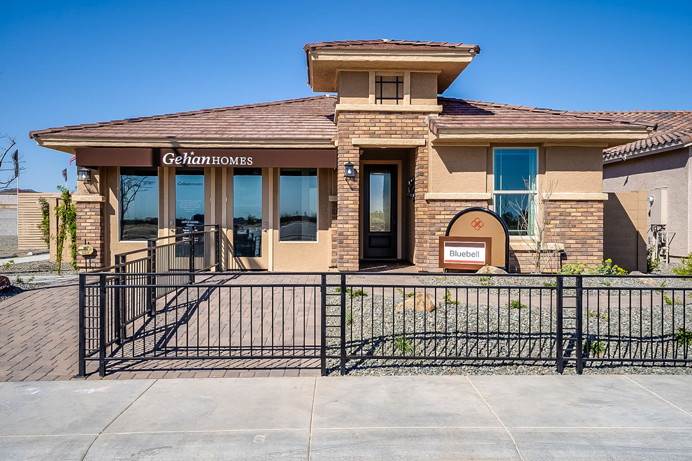 Phoenix, Arizona Windrose Castillo Bluebell Exterior