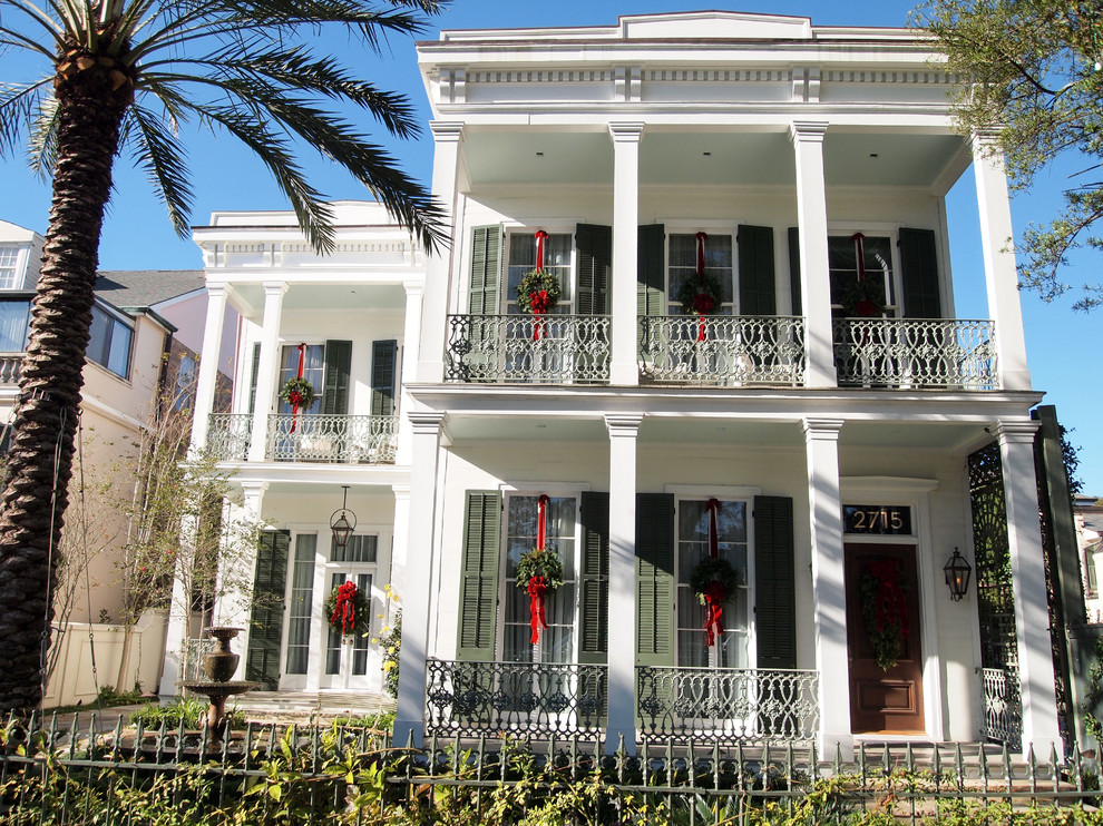 Design ideas for an eclectic house exterior in New Orleans.