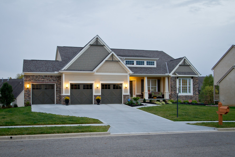 Pickerington Ranch Traditional Exterior Columbus by DiYanni