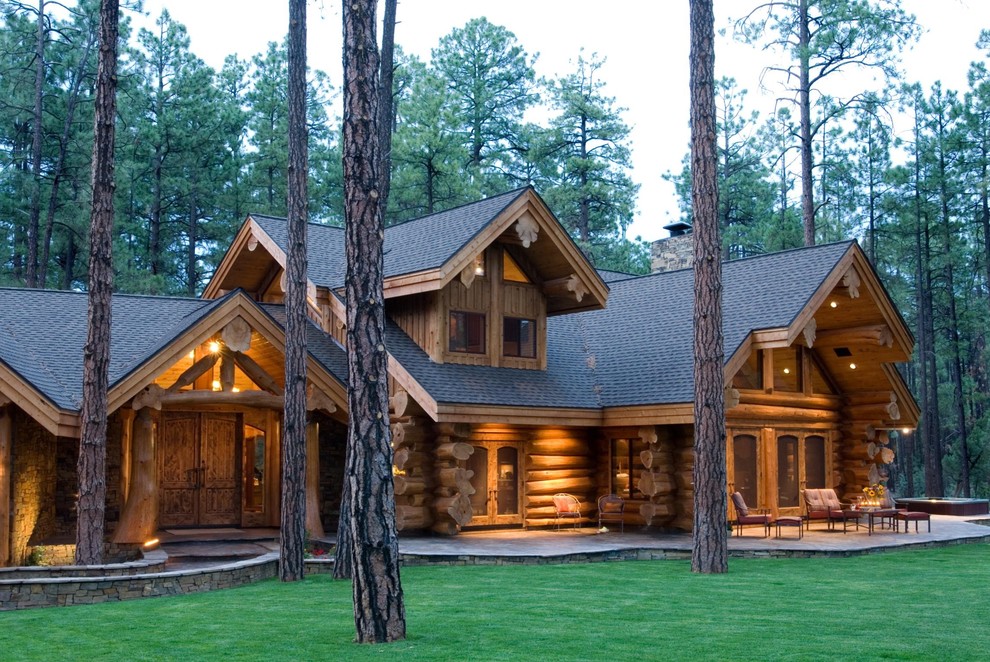Design ideas for a rustic house exterior in Boise.
