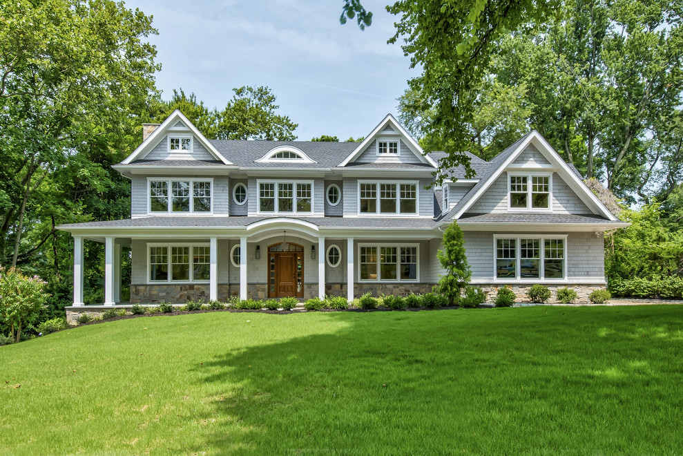 Plandome Manor Traditional Exterior New York by Adragna