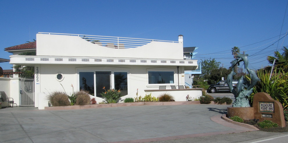 Example of a beach style exterior home design in San Francisco