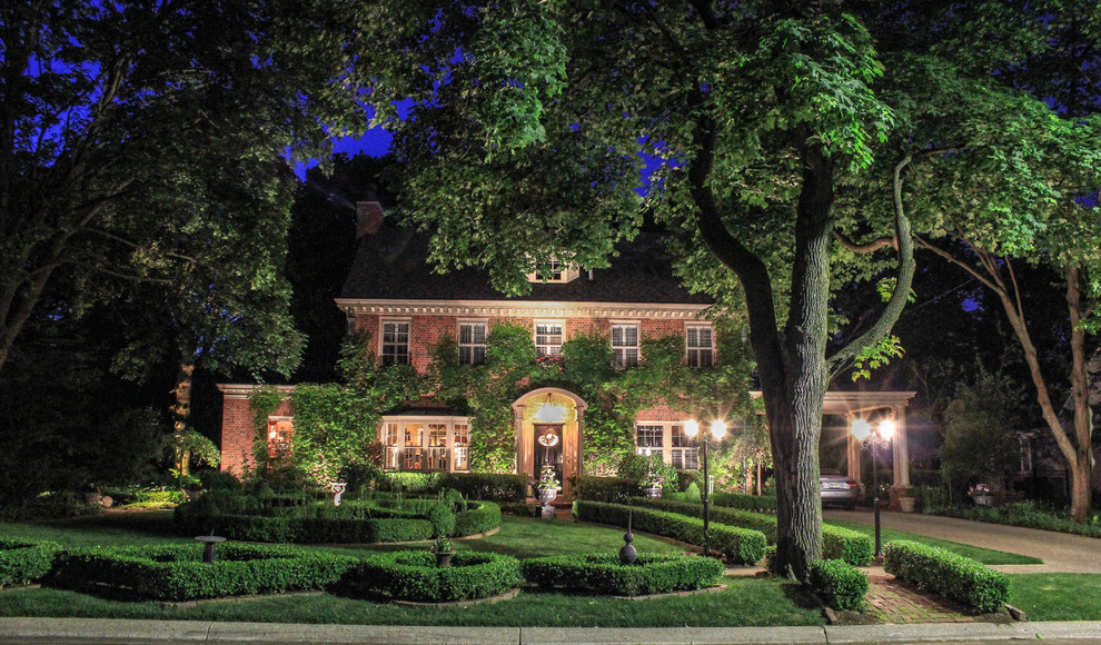 Inspiration for a timeless brick exterior home remodel in Detroit