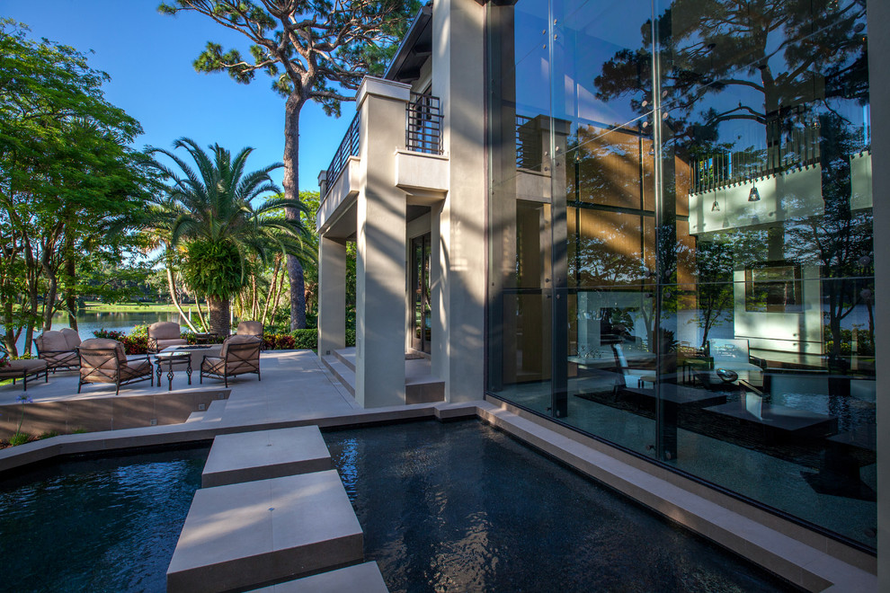 Contemporary exterior home idea in Orlando