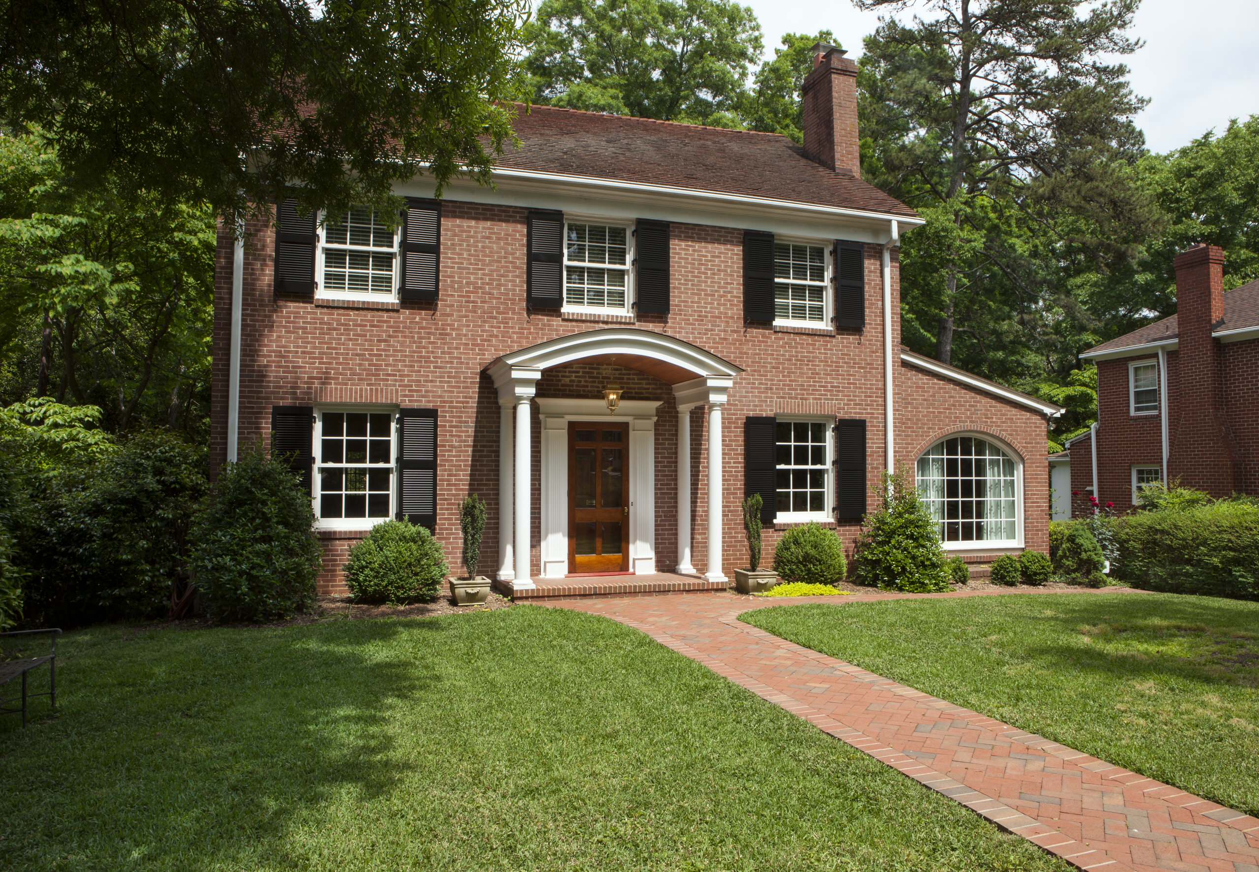 Red Brick And Black Shutters - Photos & Ideas | Houzz