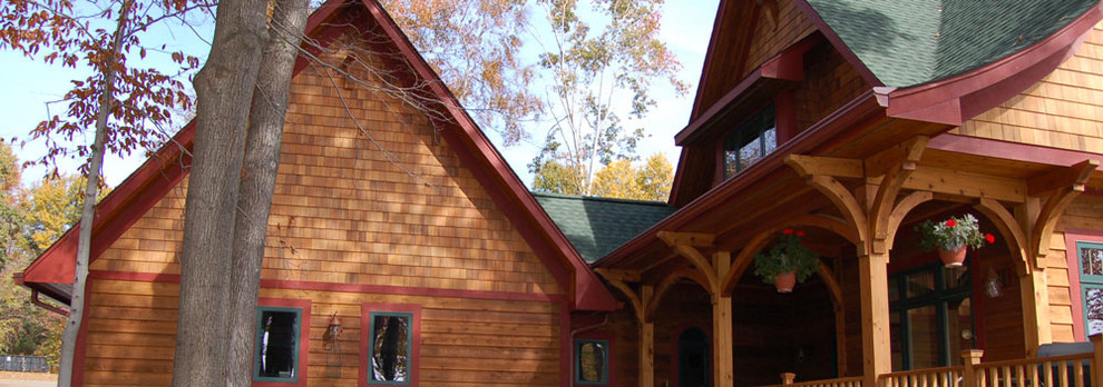 Einstöckige Rustikale Holzfassade Haus in Charlotte