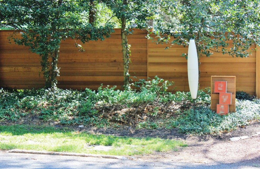 Princeton Custom Wood Fence Contemporary Exterior Philadelphia