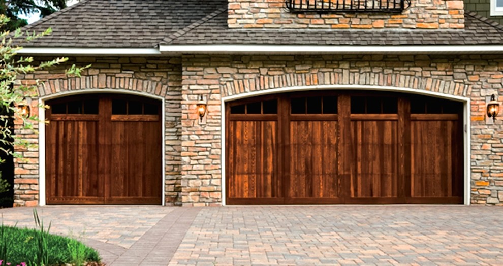 Inspiration for a classic garage in Houston.