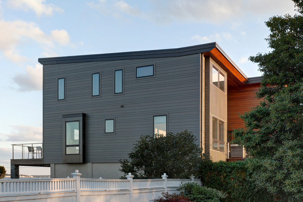 Contemporary gray split-level exterior home idea in Providence