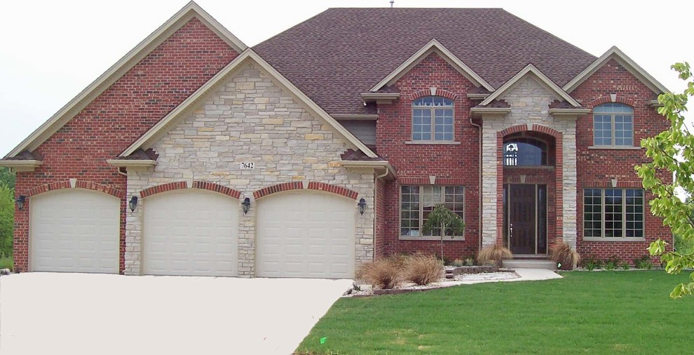 Quantum Homes Traditional Exterior Chicago by Innovative Custom