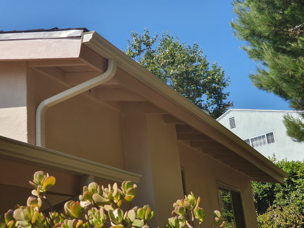 Rain Gutter Installation Los Angeles, CA Modern Exterior Los