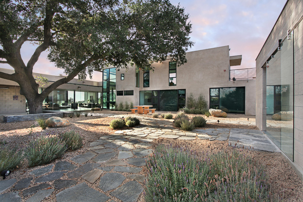 This is an example of a contemporary house exterior in Orange County.