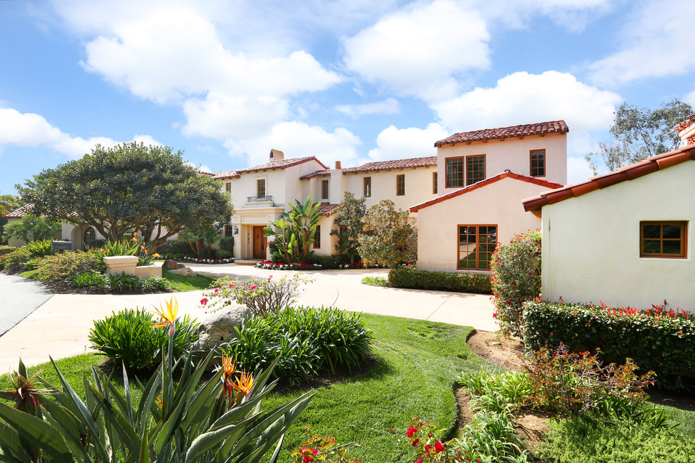 Example of a tuscan exterior home design in Orange County