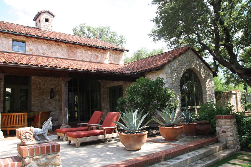 Inspiration for a mediterranean house exterior in Austin.