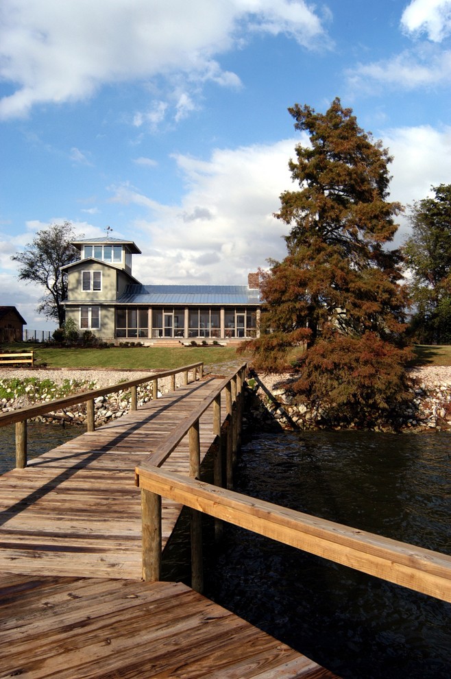 Recreational Lake House Horseshoe Lake, AR Contemporary Exterior