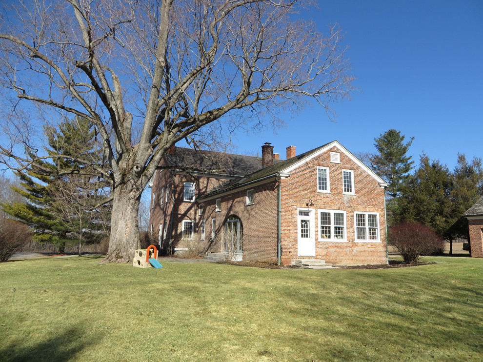 Renovation of a historic residence in North Bennington, VT Traditional Exterior Burlington
