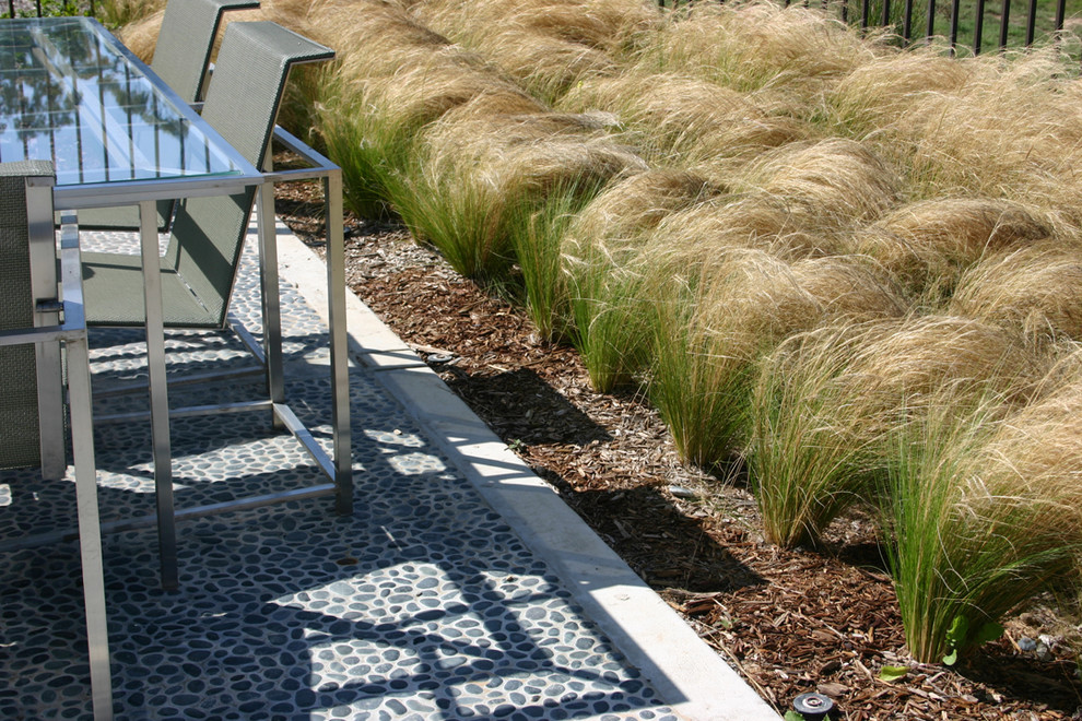 Example of a minimalist exterior home design in San Luis Obispo