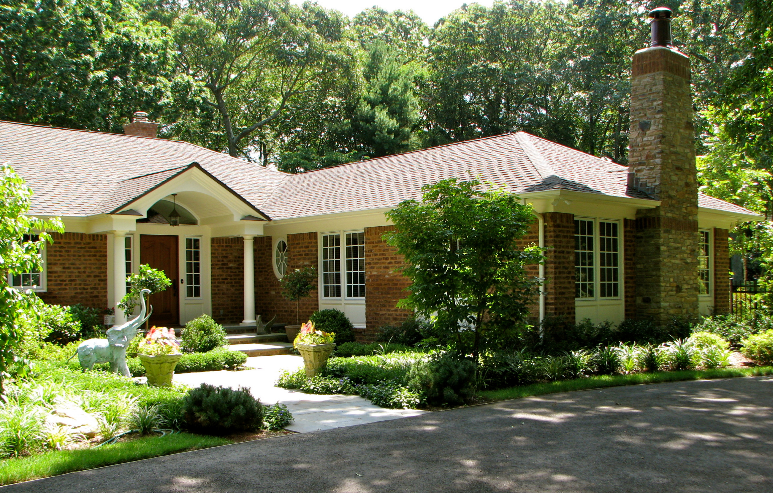 Red Brick Ranch House Color Schemes - ey13x6e