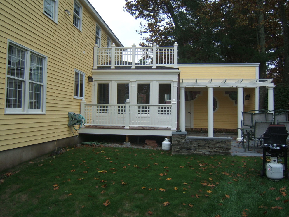 Inspiration for a cottage exterior home remodel in Boston