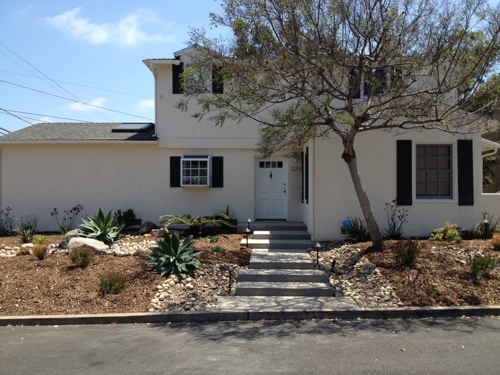 Inspiration for a mid-sized timeless exterior home remodel in San Diego