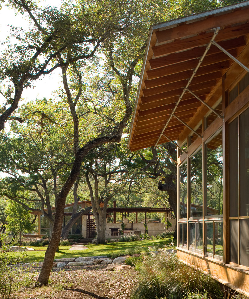 Rio Estancia Exterior Austin by Craig McMahon