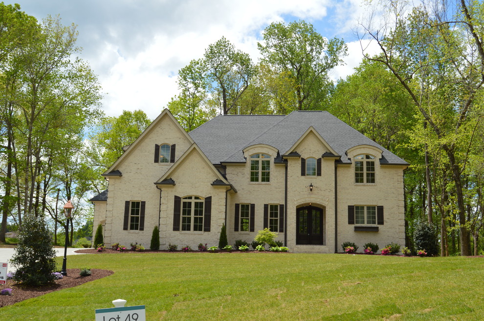 Riverside, Oak Ridge, NC Traditional Exterior Raleigh by R & K