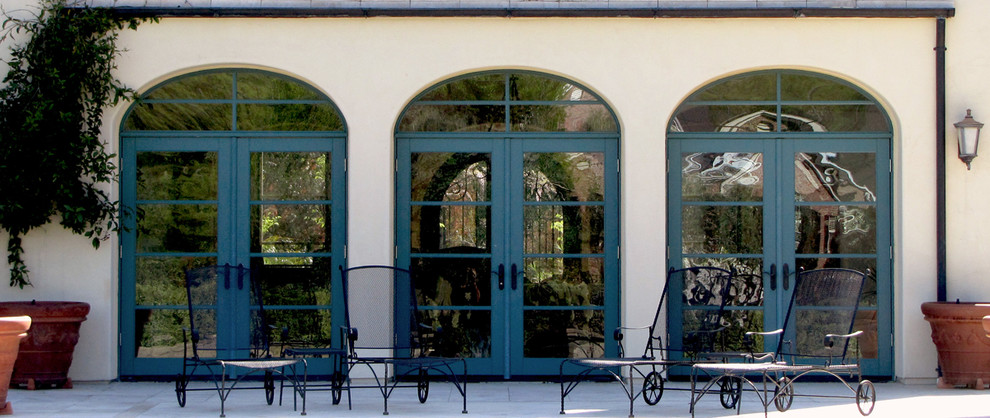 This is an example of a mediterranean house exterior in San Francisco.