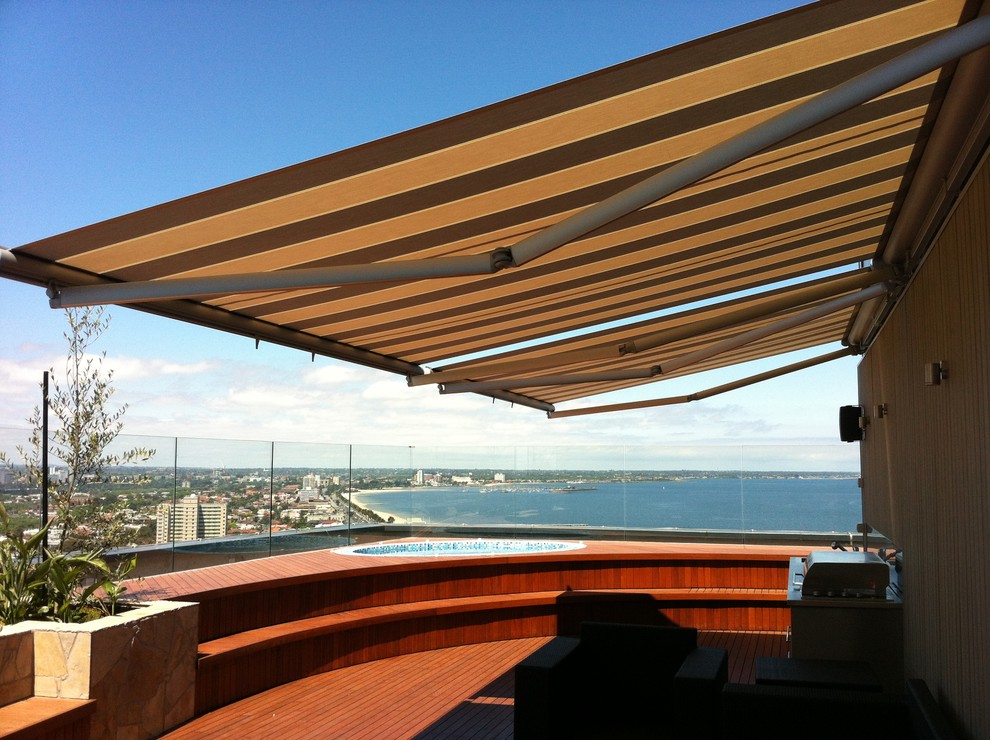Roof Top Retractable Awning, Melbourne Contemporary Exterior