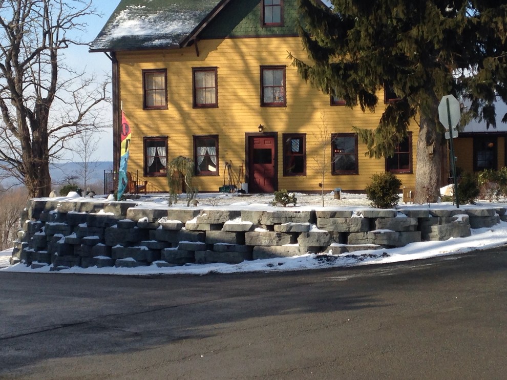 Example of a mountain style exterior home design in New York