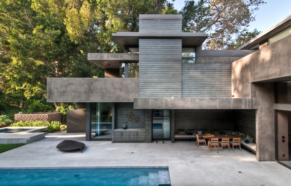 Zweistöckiges Modernes Einfamilienhaus in Los Angeles