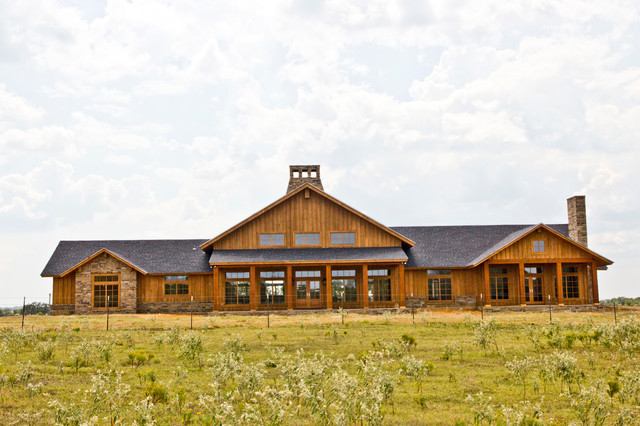 Rustic Farm House Country Exterior New Orleans By Laura Culpepper Aia Houzz
