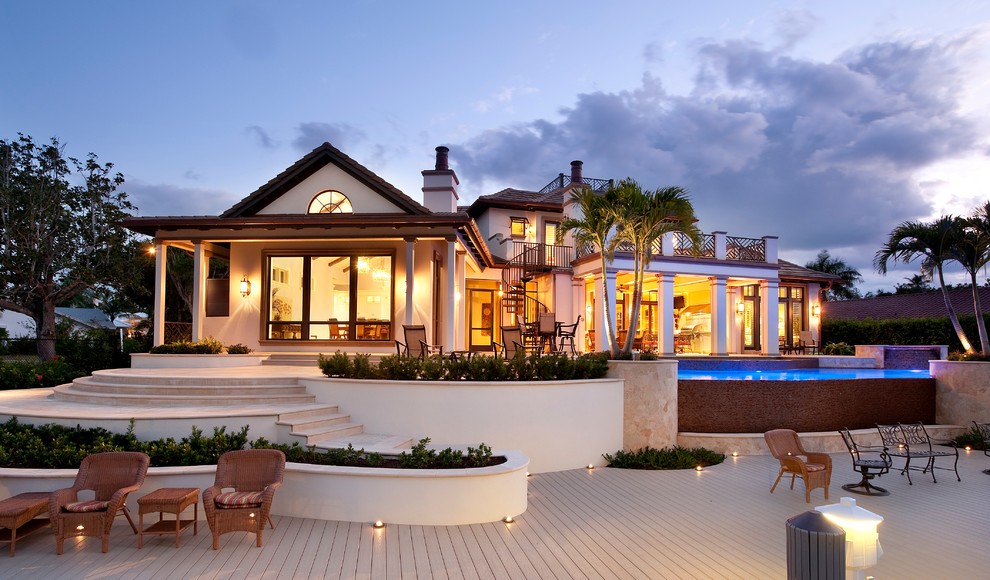 Mediterranean two-story exterior home idea in Miami