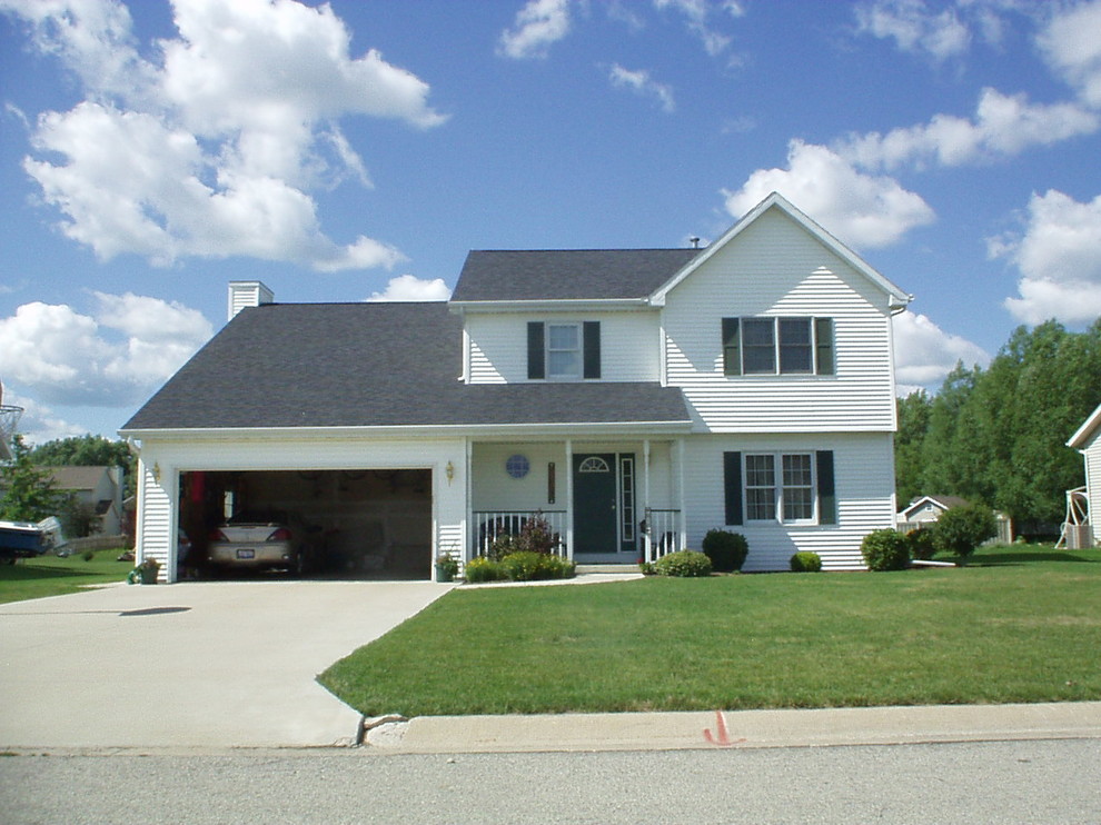 Schaeffer Model - Traditional - Exterior - Chicago - by Easy Street ...