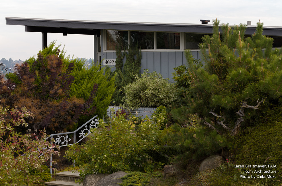 Inspiration for a 1960s exterior home remodel in Seattle